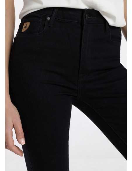 Pantalón vaquero modelo cher berry LOIS Modelo 201082032