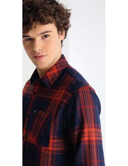 Camisa manga larga cuadros grandes LOIS modelo 145553960