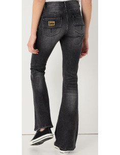 Pantalón vaquero modelo pushy-flare LOIS modelo 207682624 2
