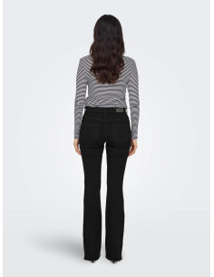 Pantalón vaquero modelo REA2343 campana ONLY modelo 15324908 2