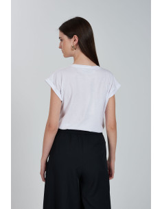 Camiseta manga corta flor pedrería YES-ZEE modelo 1393 - T239/JX00 2