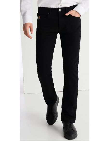 Pantalón vaquero regular fit modelo marvin-gaby LOIS modelo 101903406