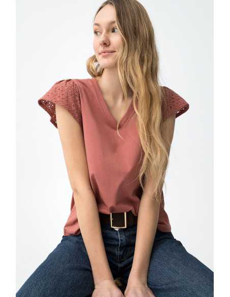 Camiseta manga corta agujeros cuello pico TIFFOSI modelo 10064849