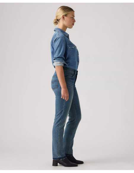 Pantalón largo modelo 722  tiro alto ajustado LEVI'S modelo 008MC0007