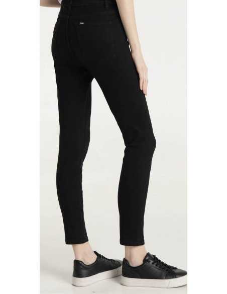 Pantalón vaquero modelo CHER-ELAB pitillo LOIS modelo 201082408
